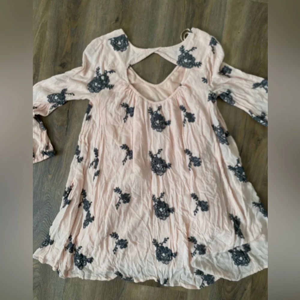 ☘️Free People Emma’s mini dress, size large, pink and grey - Picture 3 of 9